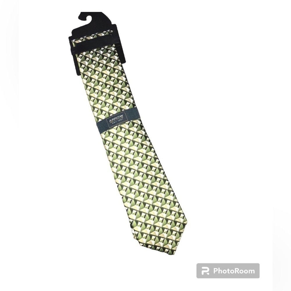 Arrow Men’s‎ tie New with Tags Olive green